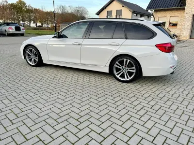 Gebraucht BMW 320 Efficient Dynamics 163 PS (119 kW) 2016 Weiß Kombi