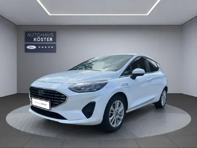 Gebraucht Ford Fiesta Titanium 101 PS (74 kW) 2023 Frostweiß Kleinwagen
