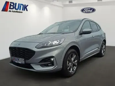 Second-hand Ford Kuga ST-Line X 224 CP (164 kW) 2022 Argintiu SUV