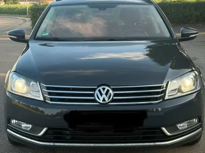 Gebraucht VW Passat Highline 170 PS (125 kW) 2011 Grau Kombi