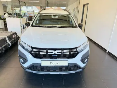 Gebraucht Dacia Jogger Extreme 110 PS (80 kW) 2023 Weiß Van / Kleinbus