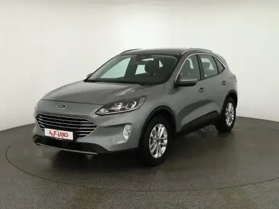Używany Ford Kuga Titanium 190 KM (139 kW) 2022 Srebrny SUV