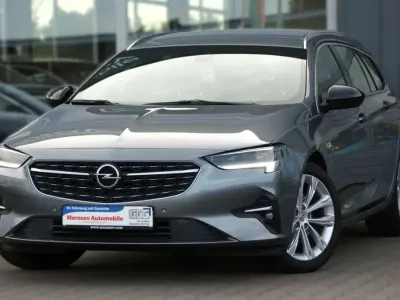 Gebraucht Opel Insignia Business Elegance 122 PS (89 kW) 2021 Licht grau metallic Kombi