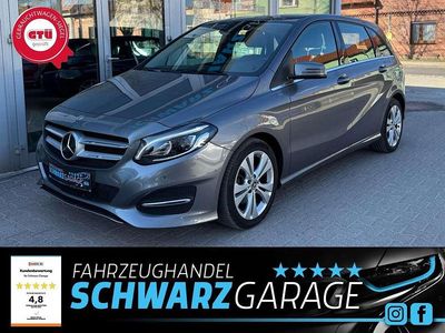 Gebraucht Mercedes B200 Style 156 PS (114 kW) 2018 Grau Van / Kleinbus