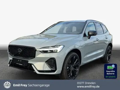 Nuova Volvo XC60 Plus 253 CV (186 kW) 2025 Grigio SUV