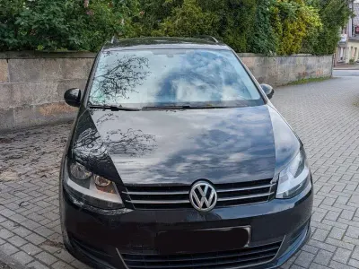 Gebraucht VW Sharan 140 PS (102 kW) 2013 Schwarz Van / Kleinbus