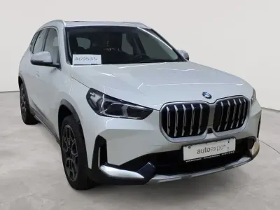 Gebraucht BMW X1 xLine 204 PS (150 kW) 2023 Mineralweiß metallic SUV