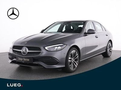 Grau Gebraucht 2024 Mercedes C220 Avantgarde Limousine | 39.499 € (Fairer Preis)