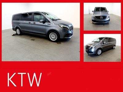 Grau Gebraucht 2021 Mercedes EQV300 Avantgarde Van / Kleinbus | 36.444 € (Fairer Preis)