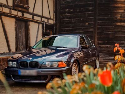 gebraucht BMW 520 E39 , 520i i , vieles Neu