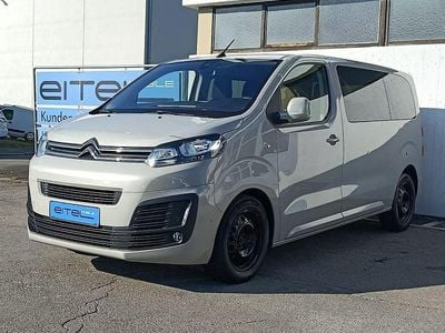 Grau Gebraucht 2019 Citroën Spacetourer Van / Kleinbus | 24.690 € (Fairer Preis)