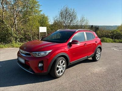 Usata Kia Stonic Vision 101 CV (74 kW) 2020 Rosso SUV