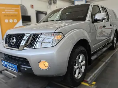 Gebraucht Nissan Navara SE 190 PS (139 kW) 2013 Silver (m) Pickup
