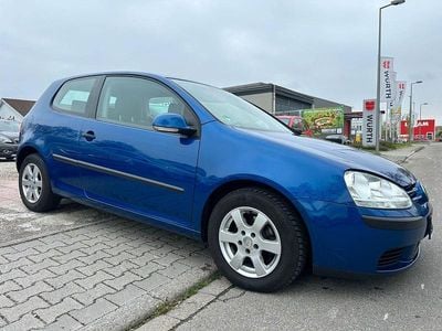 Usata VW Golf V Trendline 75 CV (55 kW) 2004 Blu Utilitaria
