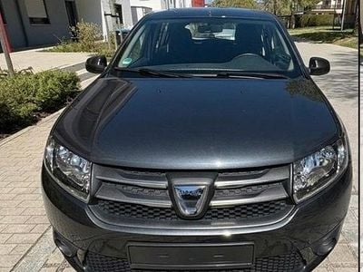 Brugt Dacia Sandero 90 HK (66 kW) 2015 Grå Hatchback