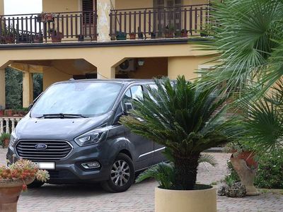 Second-hand Ford Tourneo Titanium X 185 CP (136 kW) 2020 Gri Monovolum