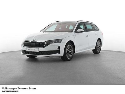 Weiss Gebraucht 2025 Skoda Octavia Tour Kombi | 35.960 € (Fairer Preis)