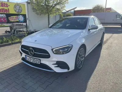 Gebraucht Mercedes E400 330 PS (242 kW) 2022 Weiß Limousine