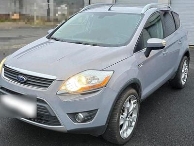 Gebraucht Ford Kuga Titanium 163 PS (119 kW) 2010 Grau SUV