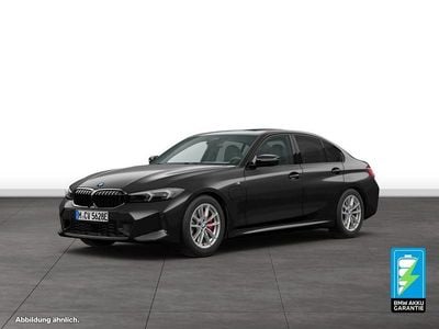 Usata BMW 330e M Sport 292 CV (214 kW) 2025 Nero Berlina