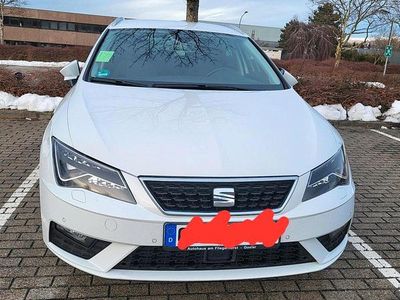 Gebraucht Seat Leon 120 PS (88 kW) 2019 Weiß Kleinwagen