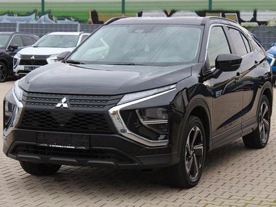 Schwarz Gebraucht 2022 Mitsubishi Eclipse Cross Basis SUV | 16.990 € (Guter Preis)