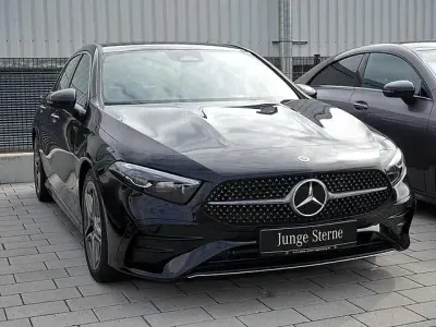 Gebraucht Mercedes A250 AMG 224 PS (164 kW) 2023 Unilack nachtschwarz Limousine