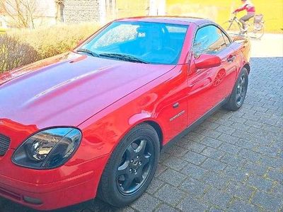 Gebraucht Mercedes SLK230 193 PS (141 kW) 1999 Rot Cabrio