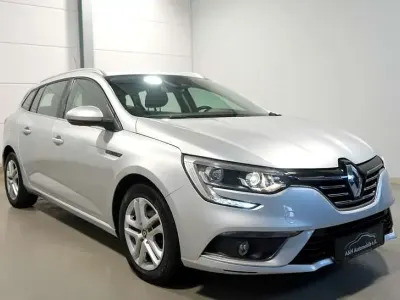 Gebraucht Renault Mégane GrandTour Business 116 PS (85 kW) 2019 Grau Kombi