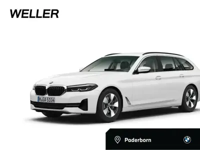 Gebraucht BMW 520 Sport Line 184 PS (135 kW) 2023 Alpinweiss iii (weiß) Kombi
