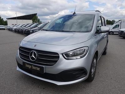 Mercedes T180