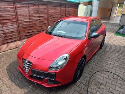 Gebraucht Alfa Romeo Giulietta Sprint 105 PS (77 kW) 2015 Rot Kleinwagen