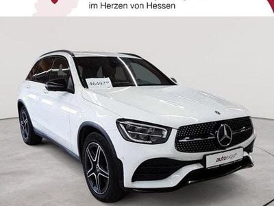 Gebraucht Mercedes GLC300 AMG line 245 PS (180 kW) 2021 Polarweiß SUV