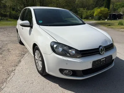 Usata VW Golf VI Highline 122 CV (89 kW) 2009 Bianco Utilitaria