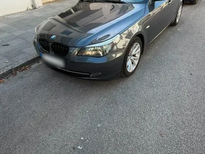 Gebraucht BMW 525 218 PS (160 kW) 2008 Grau Limousine