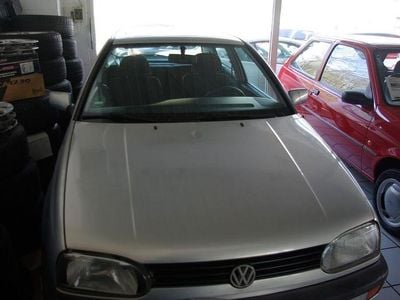 Brugt VW Golf III 90 HK (66 kW) 1992 Sølv Hatchback