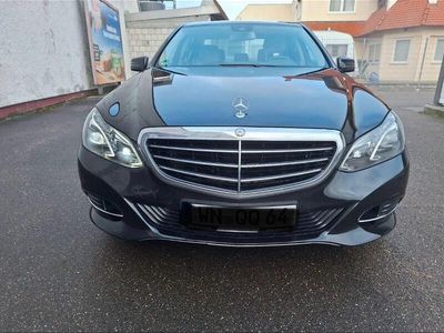 Mercedes E200
