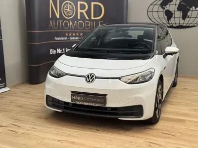 Używany VW ID.3 Pro Performance 150 kW (204 KM) 2022 Biały Hatchback