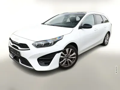 Gebraucht Kia Ceed Sportswagon GT-Line 136 PS (100 kW) 2023 Weiß metallic Kombi