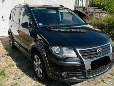 Gebraucht VW Touran Cross 140 PS (102 kW) 2008 Schwarz Van / Kleinbus