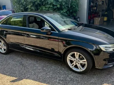 Gebraucht Audi A3 Premium 150 PS (110 kW) 2019 Schwarz Limousine