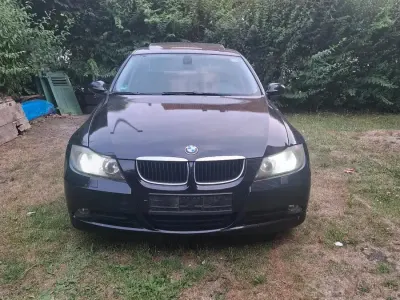 Gebraucht BMW 320 163 PS (119 kW) 2006 Schwarz Limousine