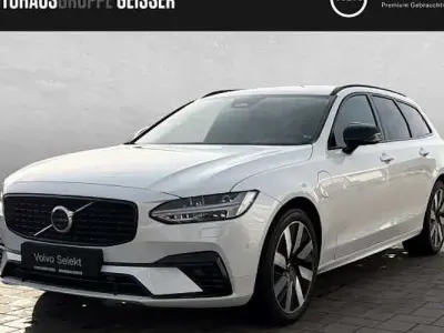 Gebraucht Volvo V90 Ultra 455 PS (334 kW) 2025 Weiß Kombi