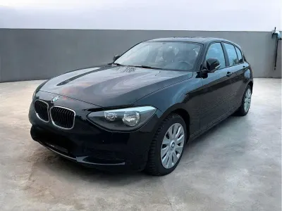 Gebraucht BMW 116 116 PS (85 kW) 2015 Schwarz Kleinwagen
