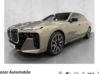 Gebraucht BMW i7 Comfort Edition 484 kW (659 PS) 2024 Grau Limousine