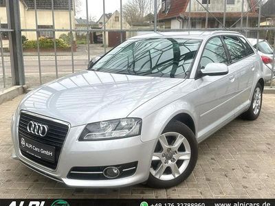 Gebraucht Audi A3 Attraction 105 PS (77 kW) 2011 Silber Kleinwagen