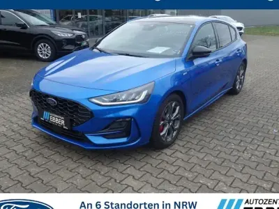 Gebraucht Ford Focus ST-Line X 115 PS (84 kW) 2024 Blau Limousine