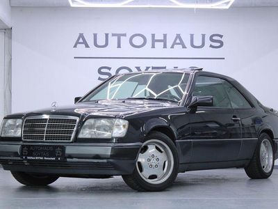 Gebraucht Mercedes 220 150 PS (110 kW) 1993 Schwarz Coupé