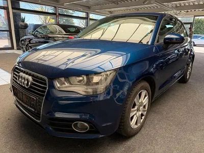 Usata Audi A1 Attraction 105 CV (77 kW) 2010 Blu Utilitaria