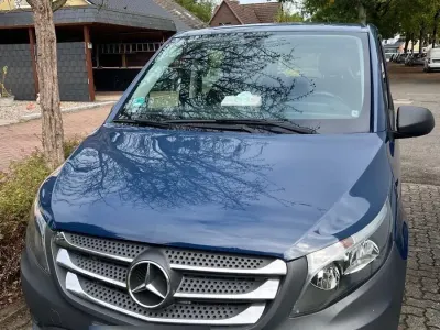 Gebraucht Mercedes Vito 136 PS (100 kW) 2020 Blau Van